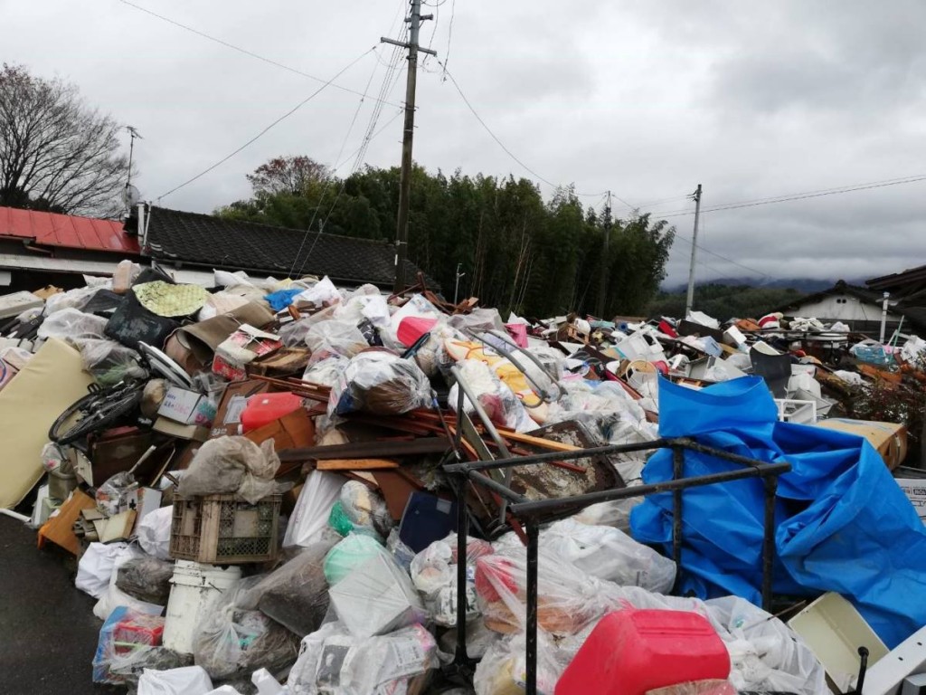 2ec980df9a36d7e2cf74383e0402