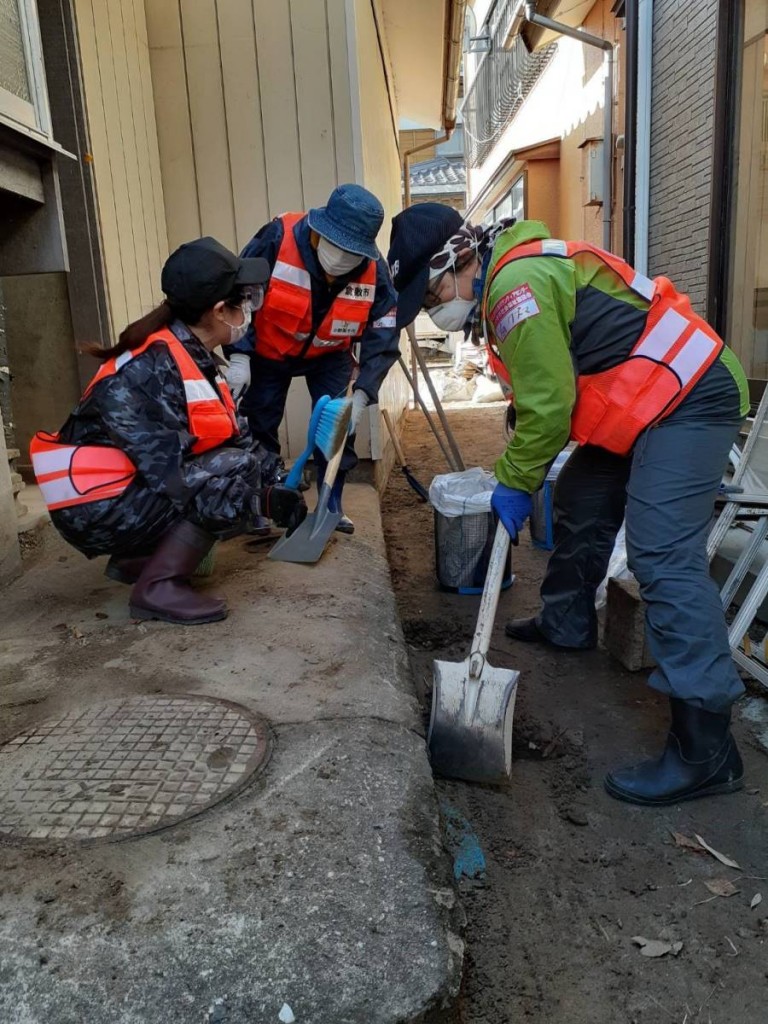 5c7923b2c6c66124e28b88f3eb9b