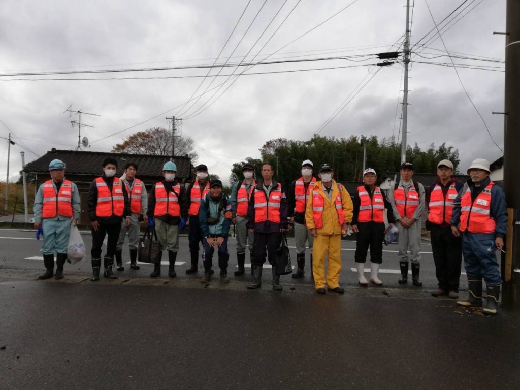 733bf0d0104dac1882896fade824